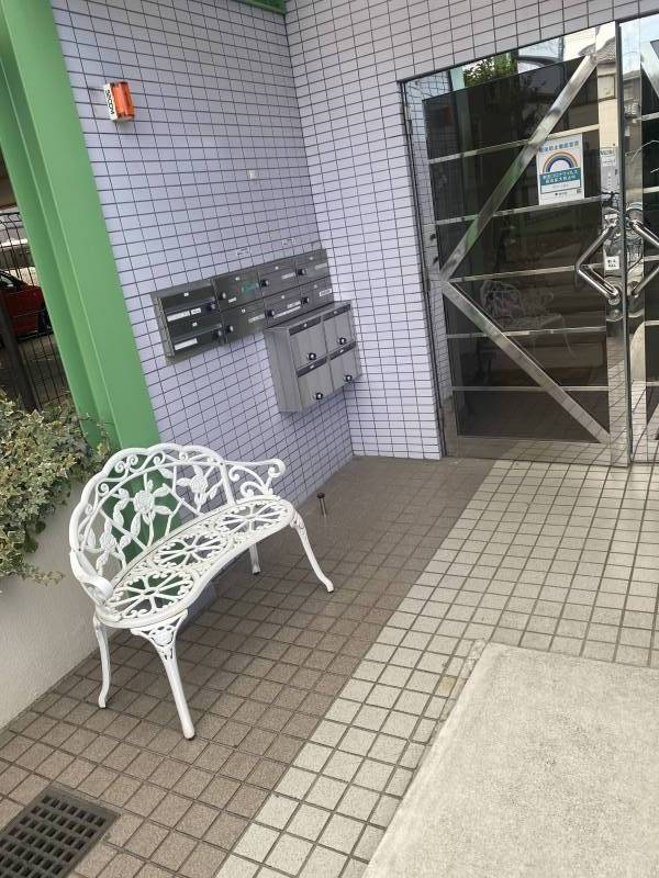 ダイヤル式ポスト、あります。