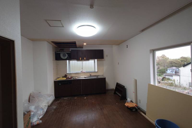 キッチンと直結のリビングダイニングです