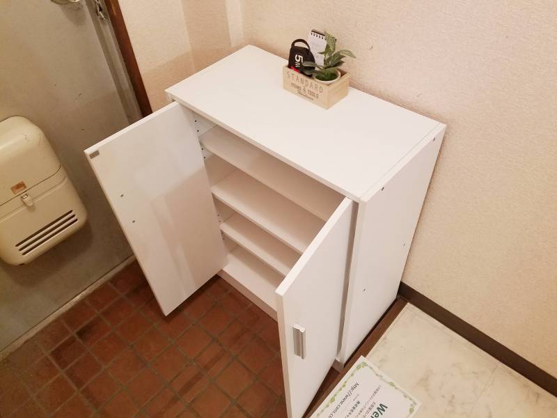 新品のシューズボックス