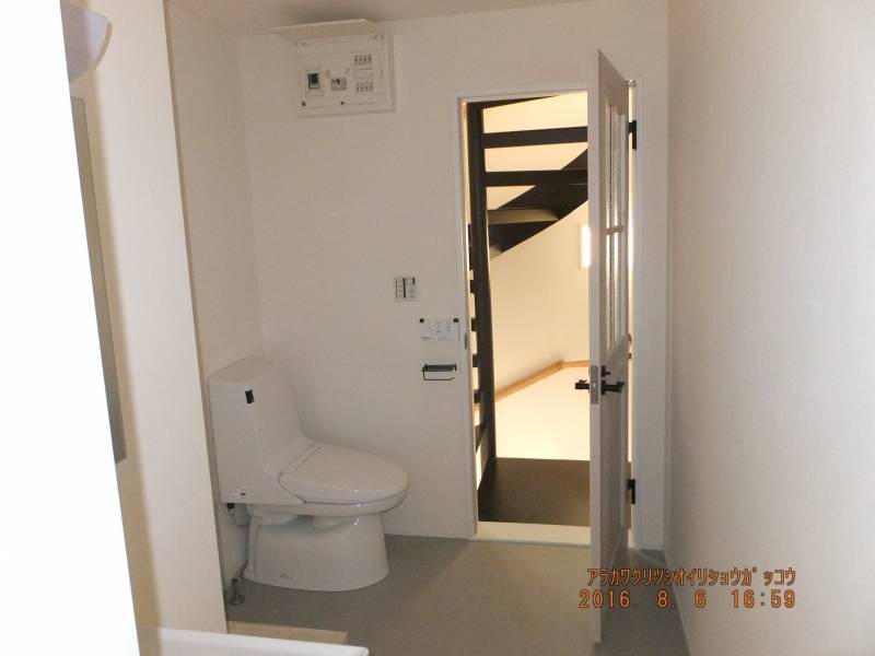 ２Ｆトイレとらせん階段
