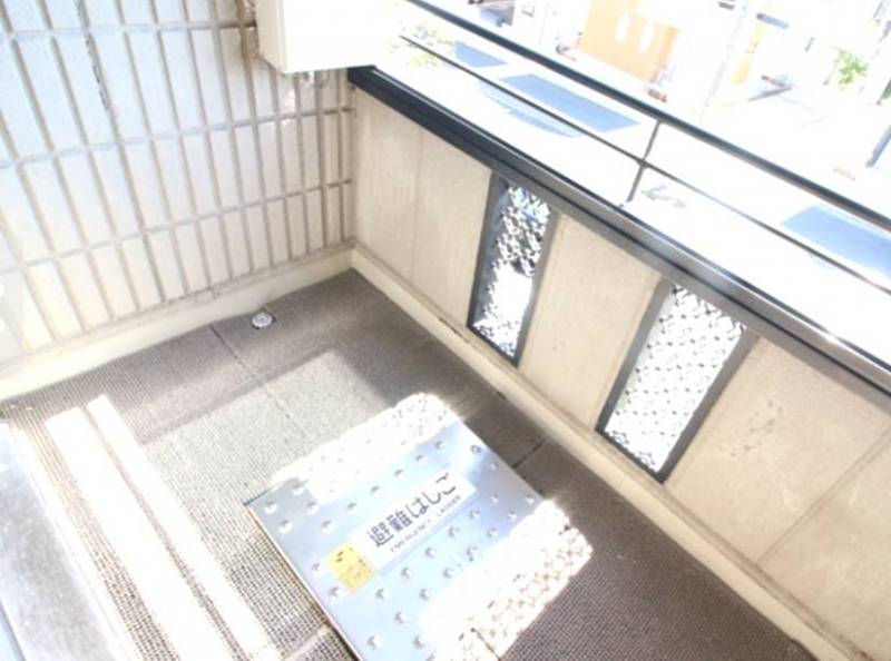 覗かれる不安ないベランダ♪