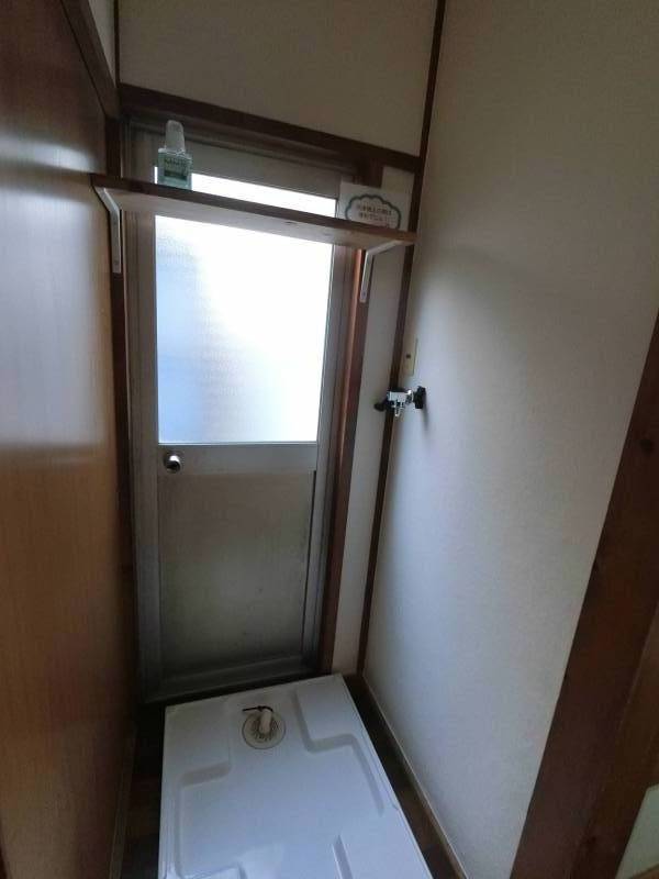 洗濯バンです。棚つきです♪