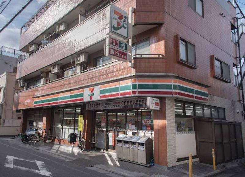 セブンイレブン徒歩2分　「三宿の森公園」徒歩1分