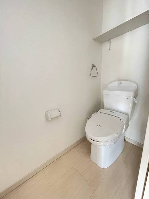 トイレ（温水洗浄便座）