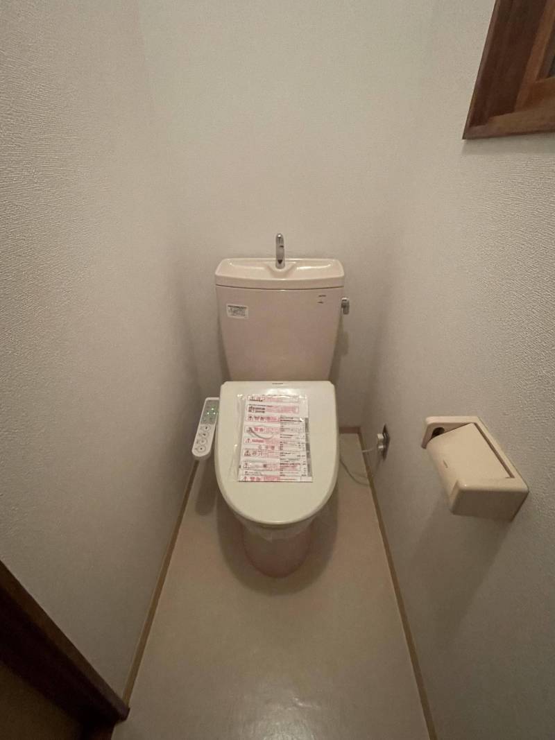 ウォッシュレットは新品交換済みです♪