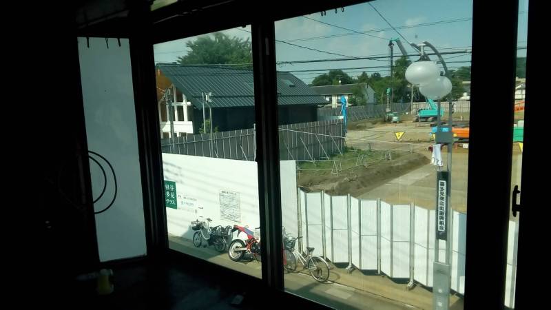 東側の窓（２階6帖）
