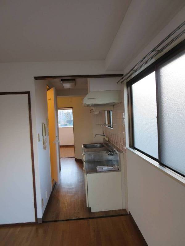 年数経っているので経年劣化してますがきれいです