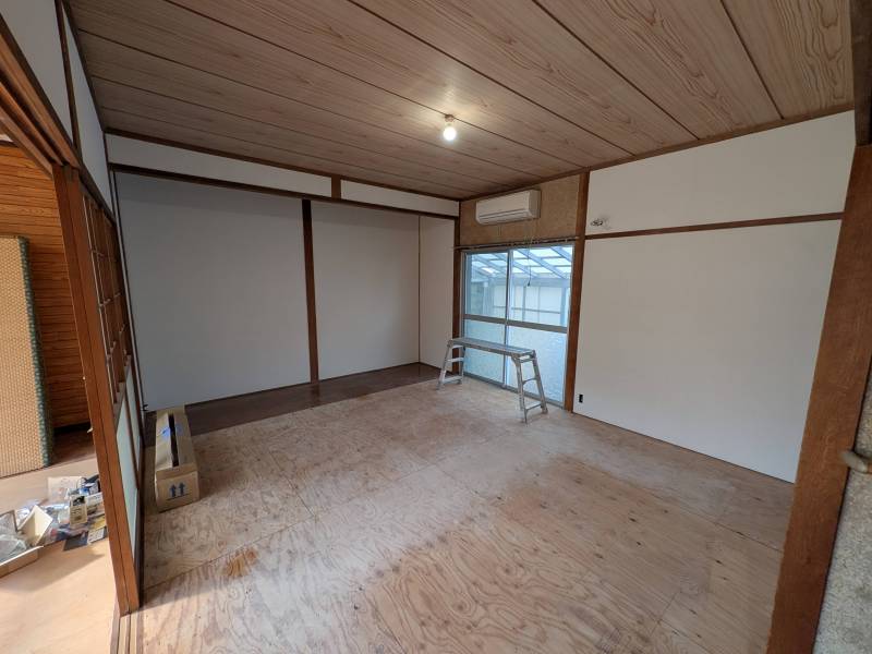 リビング横　洋室になります