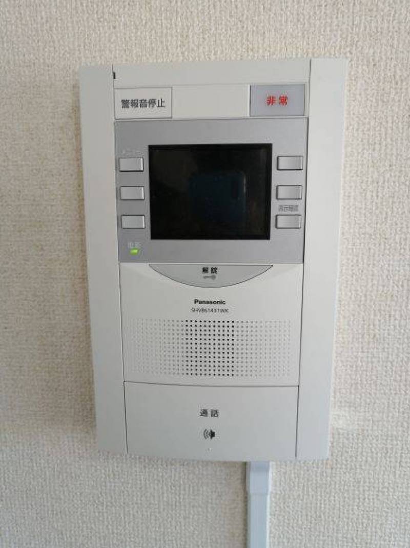 ＴＶインターフォンで確認して、玄関の開錠をお願いします。