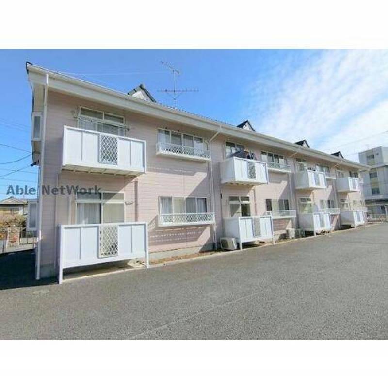 敷地内に自動販売機2台あり