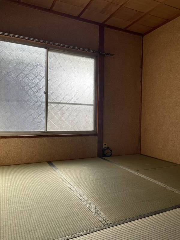 2階西側和室、ベランダあり❗️