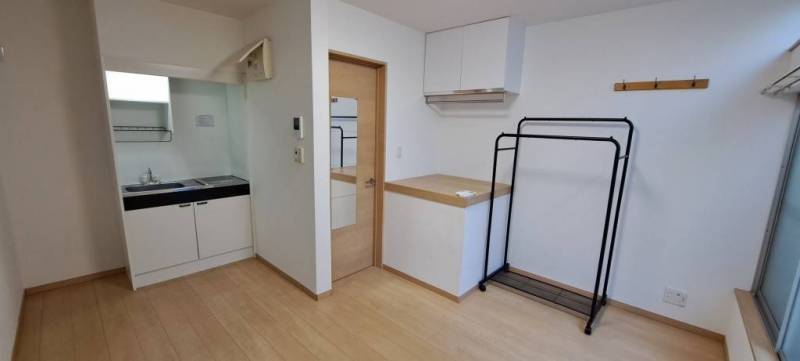 １１月までの申込限定！ハンガーラックプレゼント！