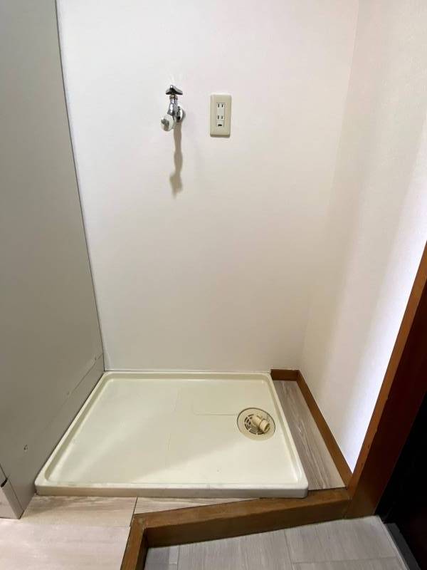 室内洗濯機置場をご利用頂けます。