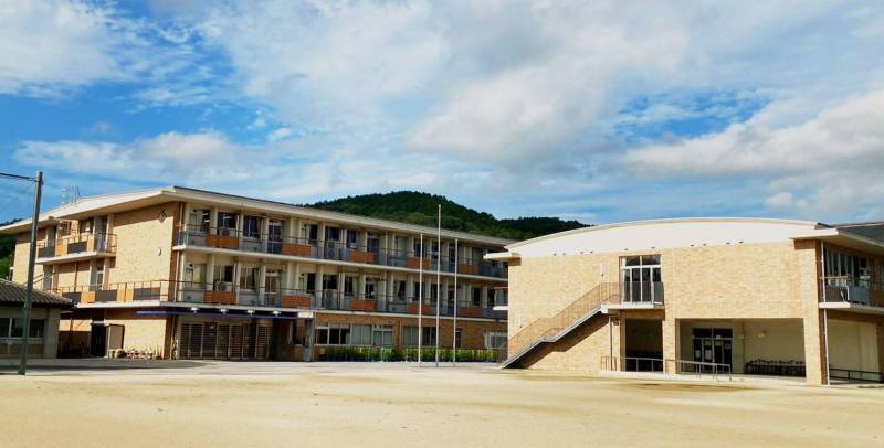 勝間田小学校