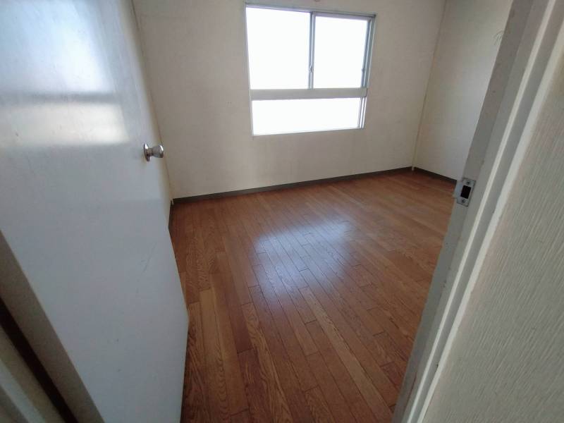 リフォーム前のお部屋です