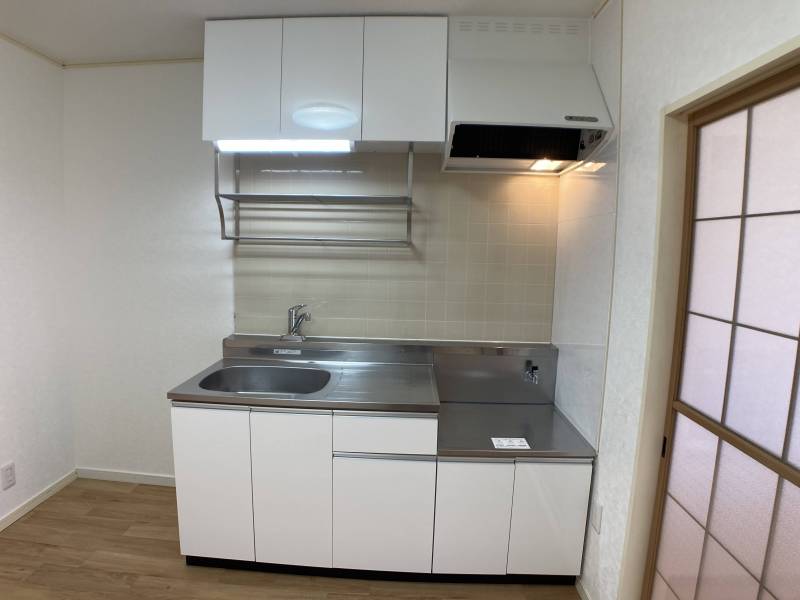 キッチンです。ガスコンロも設置済です。