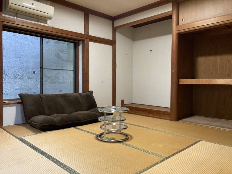ドミトリータイプで利用する8畳和室