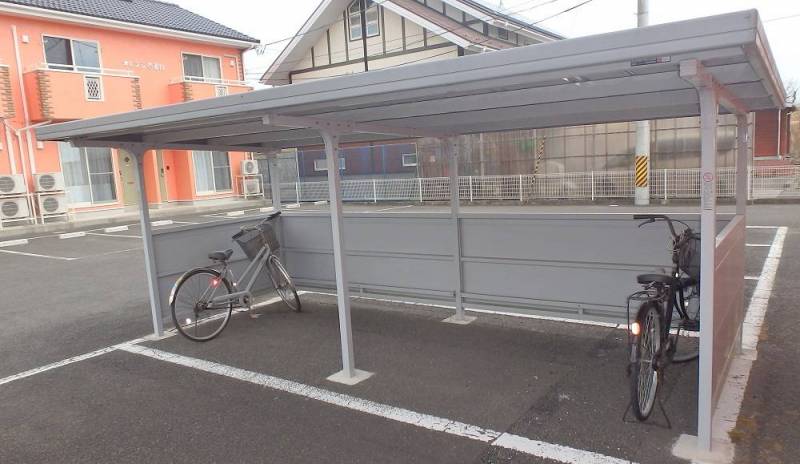 駐輪場、大きめです。