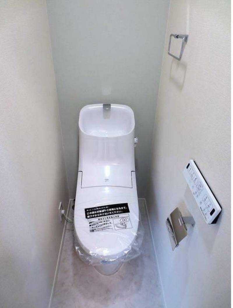 シャワー付きトイレ