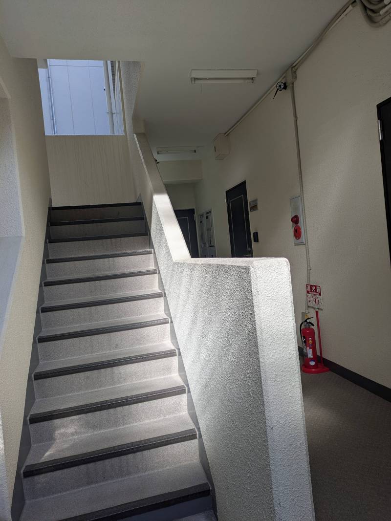 敷地内から防犯カメラ　