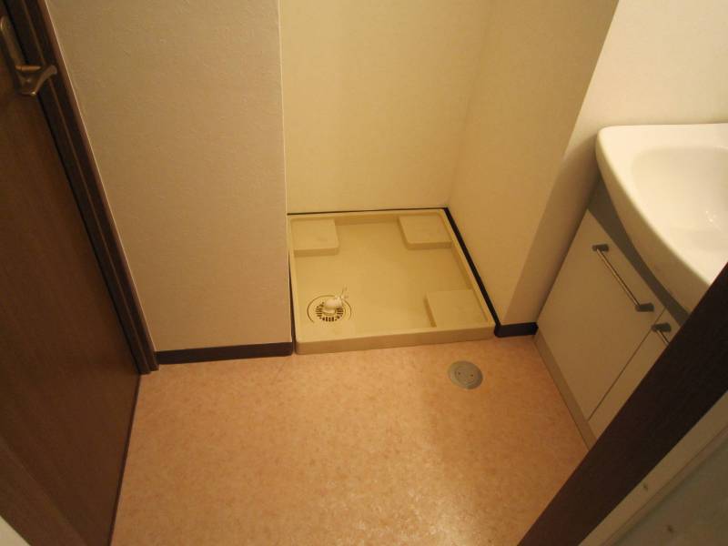 洗面台　室内洗濯機置き場