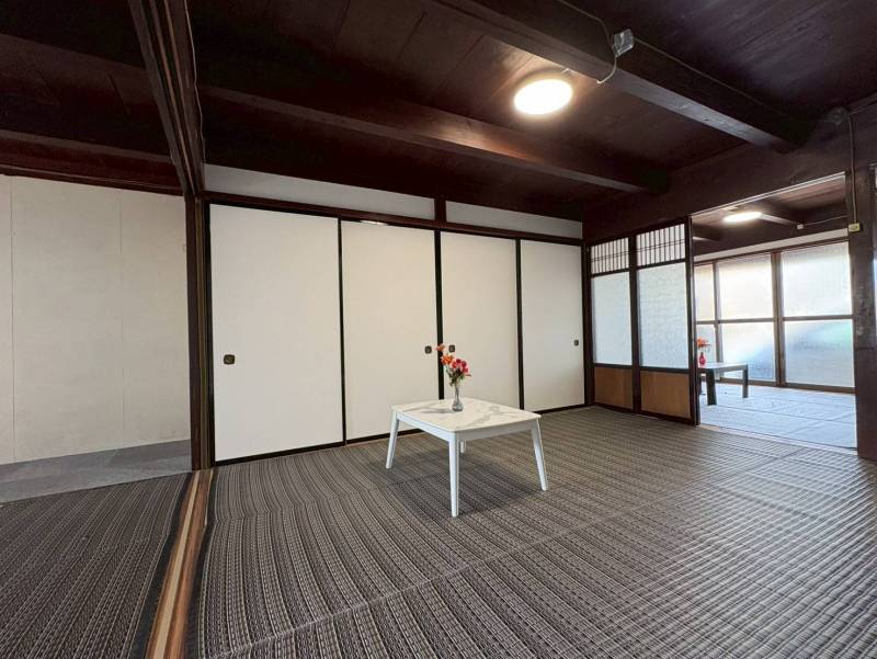 子供がたくさん遊べる広いお部屋です