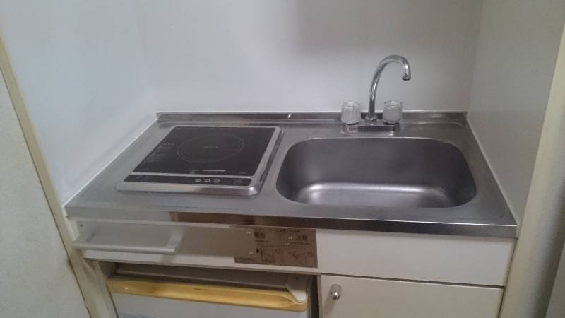 キッチン台所です。IHコンロ。