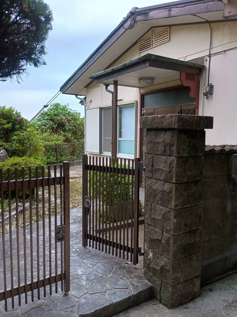 門扉があります