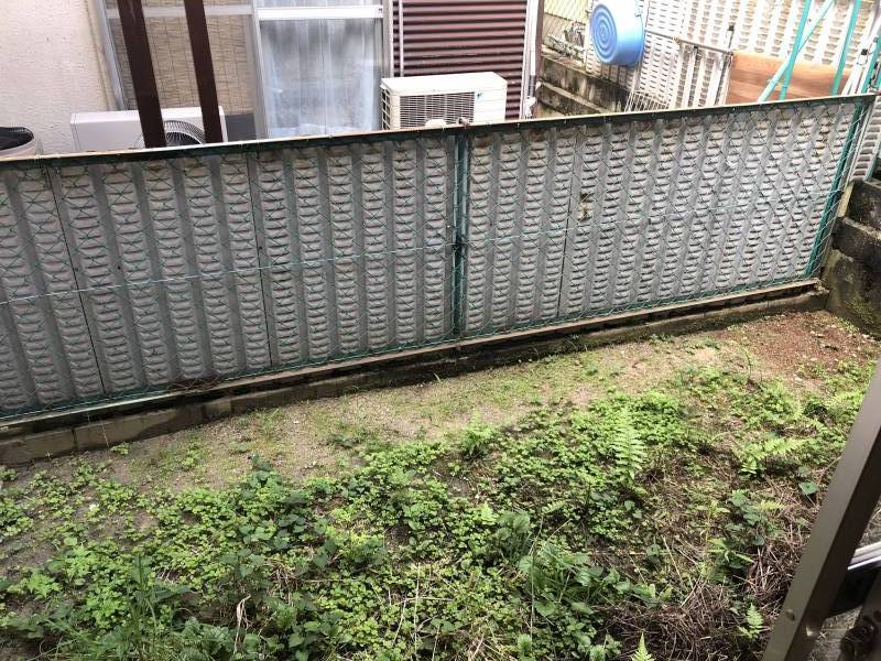 中庭あり。家庭菜園にいかがですか