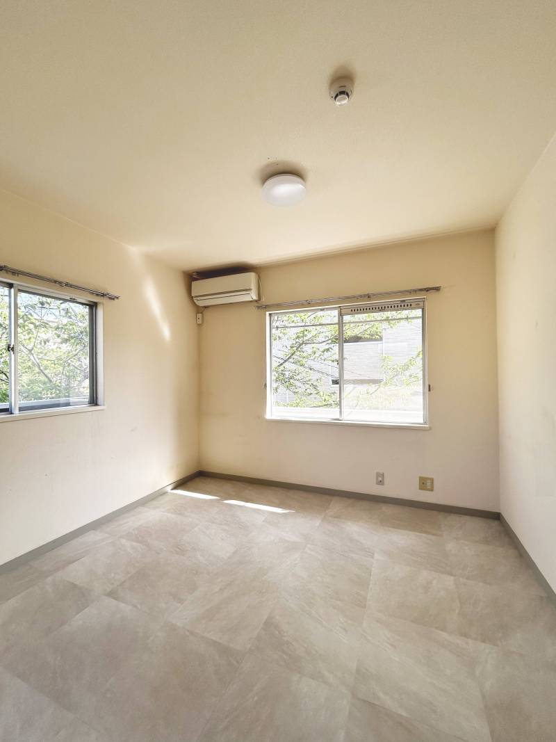 デザイナーがリフォームを手掛けたお洒落なお部屋です。