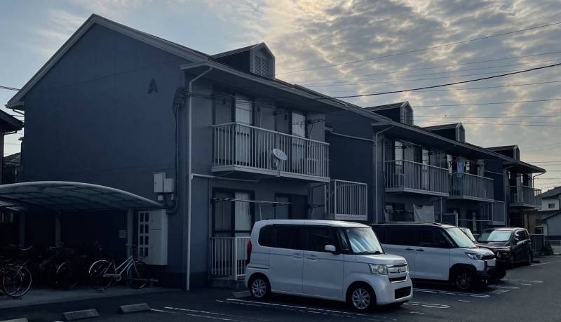 ☆Ａ棟全体感、８部屋です。