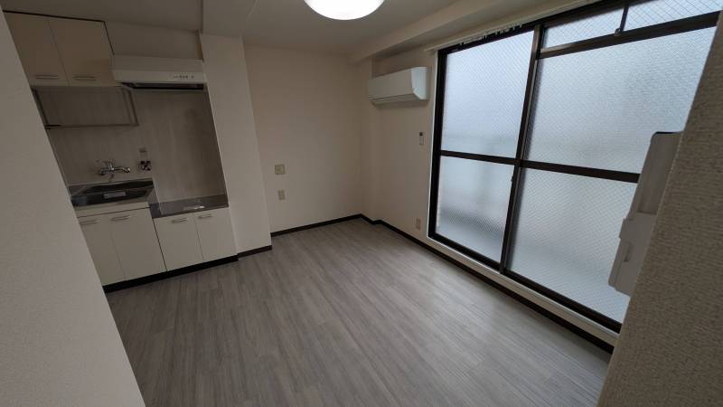 部屋内①