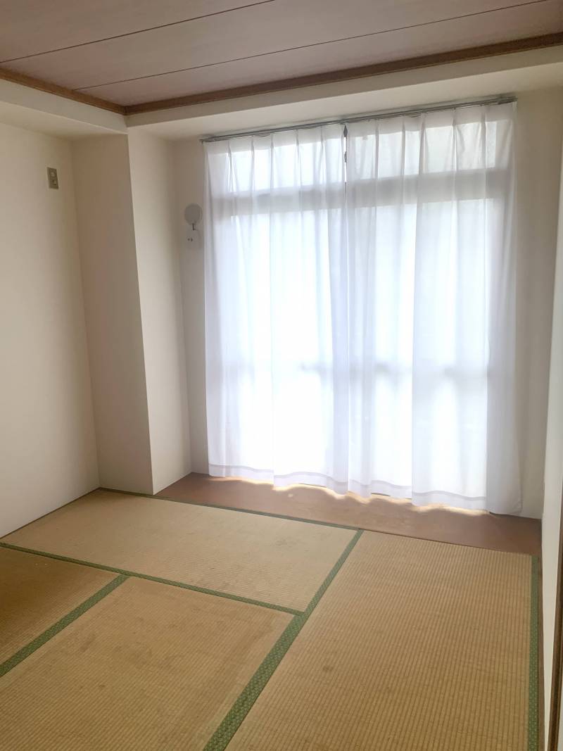 畳。写真は303のものです