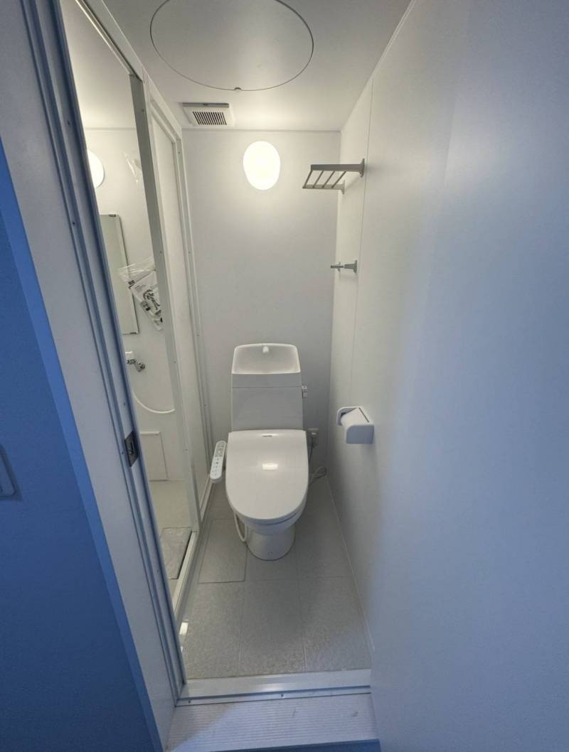 バストイレ別のウォシュレット付きです！