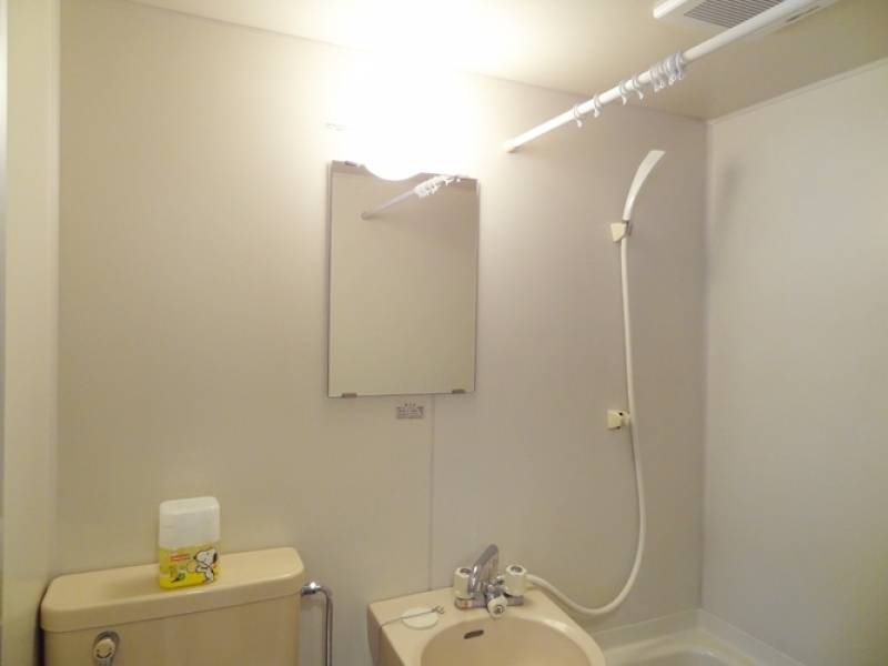 エフケイハイツ201