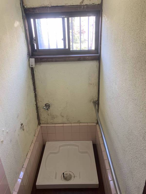 室内洗濯機置き場です♪