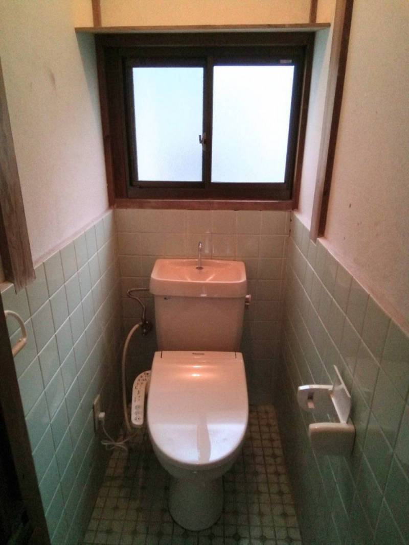 トイレ（2階）