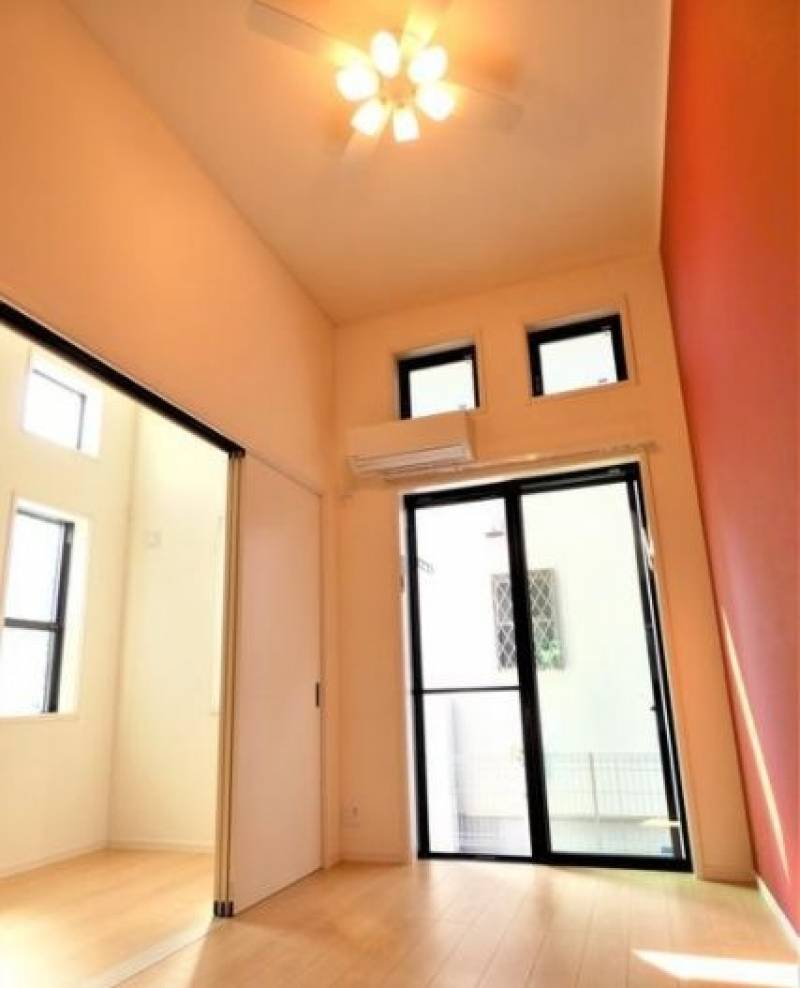 シーリングファンもついています