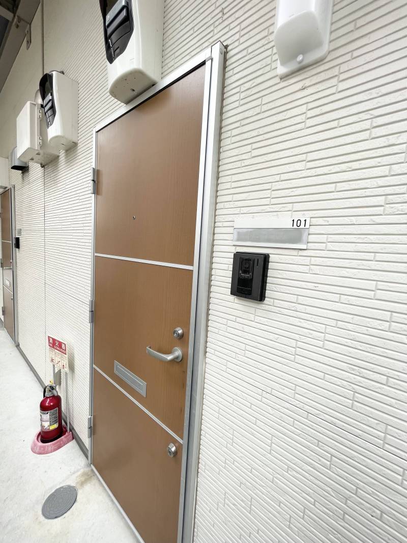 玄関はディンプルキーの二重鍵！セキュリティ面も安心です！