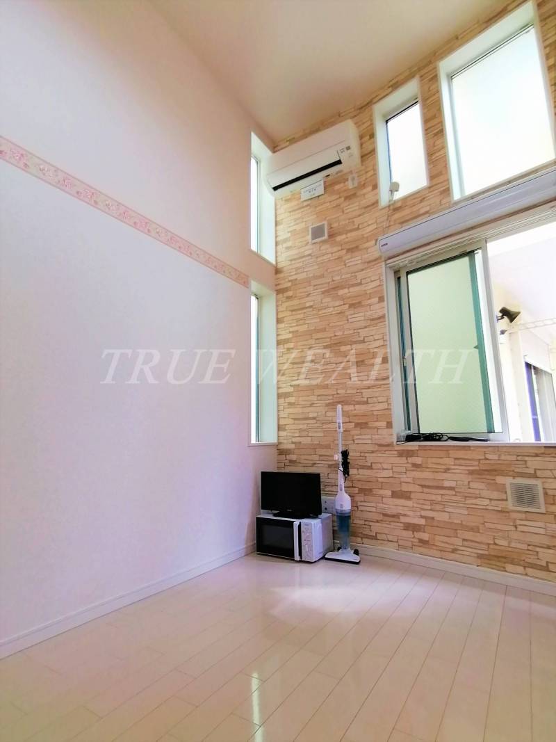 明るい居室・リビング.