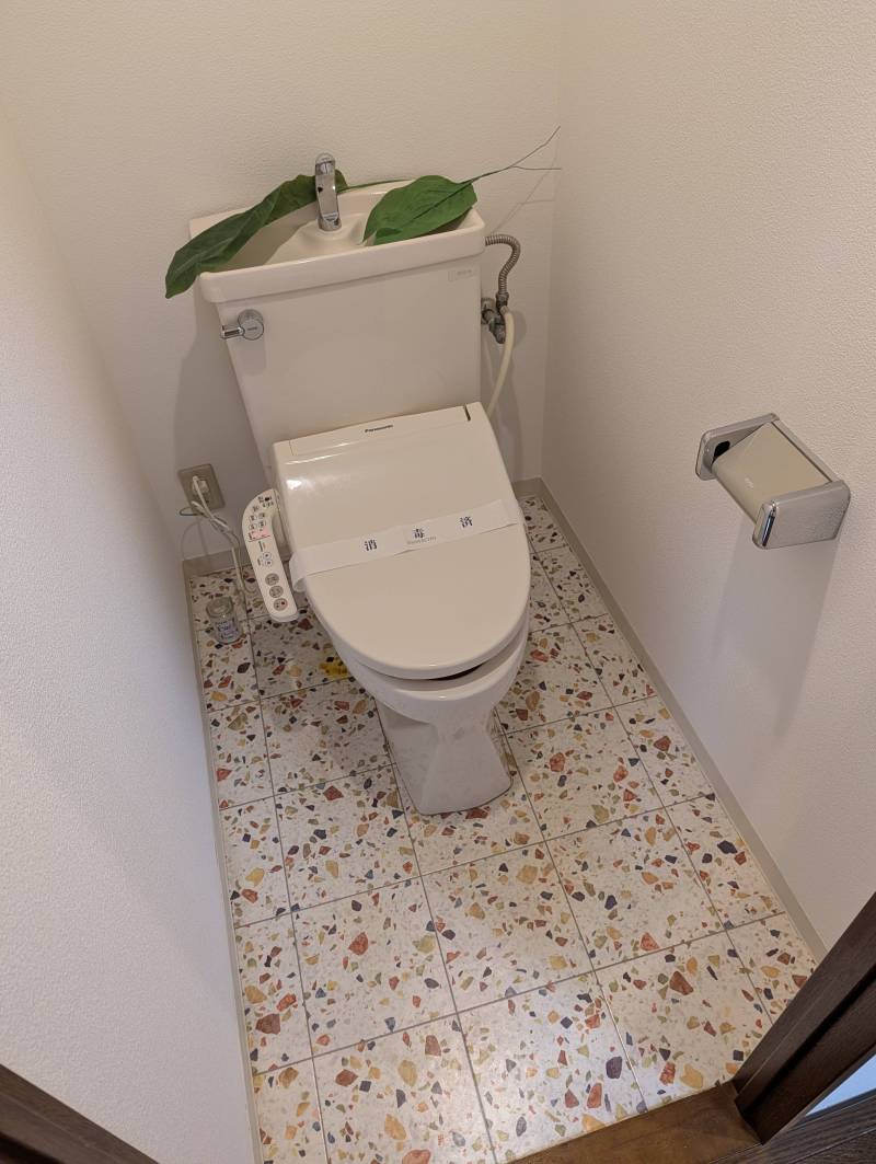 温水洗浄便座（ウォシュレット・シャワートイレ）