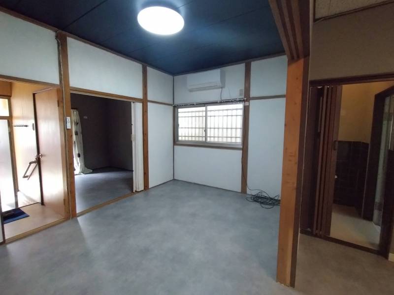 キッチンとリビングは段差なく生活していただけます