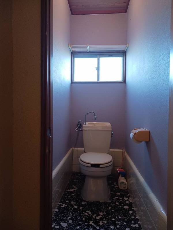 一階　トイレ