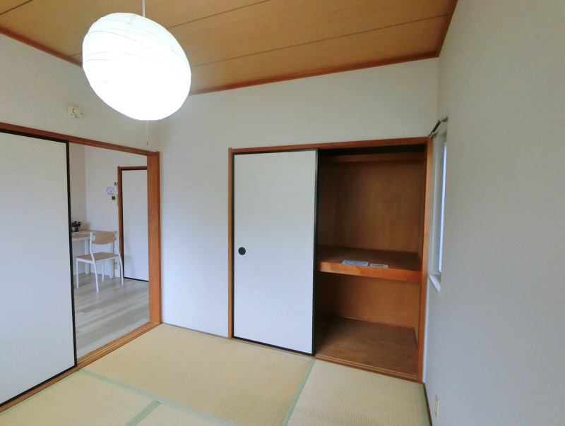 和室に押入収納ありです！！
