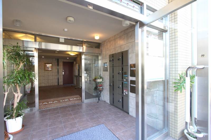 オートロック・宅配ＢＯＸ完備