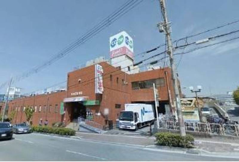 コープ魚住（スーパー）まで882m
