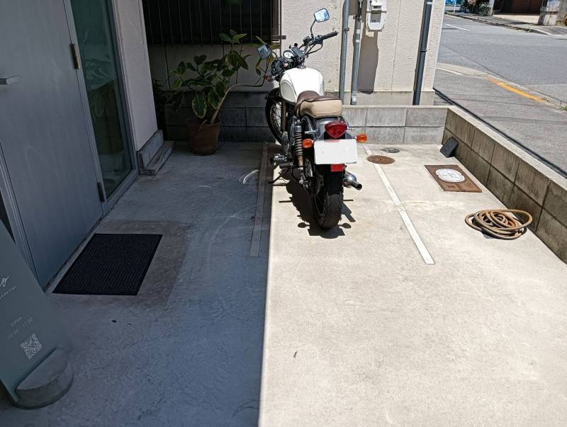 バイク置き場