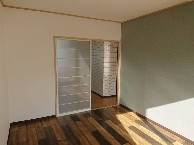 少しお洒落にアクセントクロス