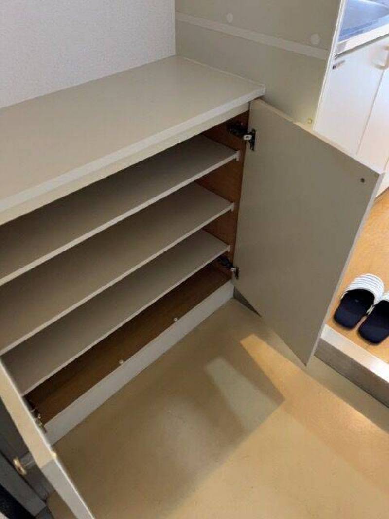たっぷりのシューズ用収納
