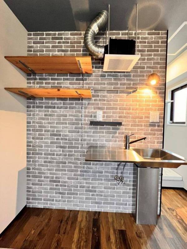 キッチンはシンプルなものを新規設置